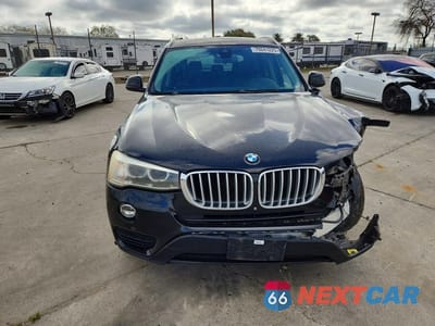 Piąte zdjęcie samochodu w środku: 2017 BMW X3 XDRIVE28I VIN:5UXWX9C36H0W78391 - miniatura