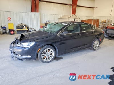 2015 CHRYSLER 200 LIMITED 1C3CCCAB1FN708408 - główne zdjęcie licytacji z USA - miniatura