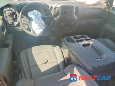 Zdjęcie 8 z 12 samochodu: 2024 CHEVROLET SILVERADO K3500 VIN:1GB4YSEY9RF222412 - miniatura