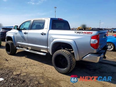 Drugie zdjęcie samochodu z przodu: 2015 TOYOTA TUNDRA SR5 VIN:5TFDY5F13FX473995 - miniatura
