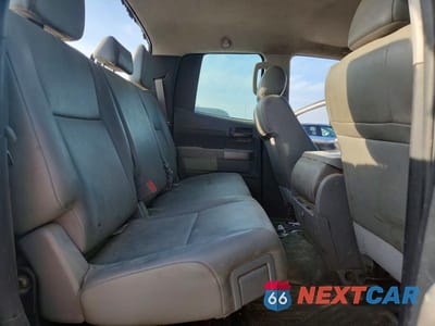 Zdjęcie 10 z 12 samochodu: 2013 TOYOTA TUNDRA GRADE VIN:5TFRM5F15DX059633 - miniatura