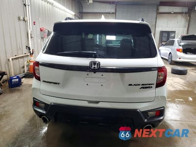 Zdjęcie 6 z 12 samochodu: 2025 HONDA PASSPORT BLACK EDITION VIN:5FNYF8H84SB011663 - miniatura