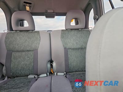 Zdjęcie 10 z 13 samochodu: 2003 TOYOTA RAV4 BASE VIN:JTEHH20V530252541 - miniatura