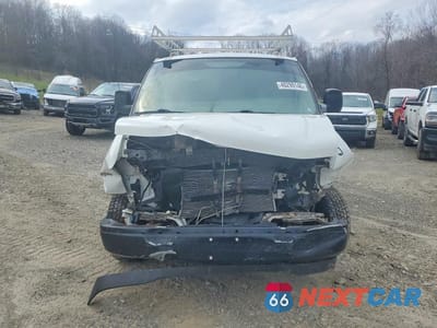 Piąte zdjęcie samochodu w środku: 2019 CHEVROLET EXPRESS 2500 CARGO UTILITY / SERVICE VAN VIN:1GCWGAFGXH1137999 - miniatura