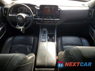 Zdjęcie 8 z 13 samochodu: 2023 NISSAN PATHFINDER SL VIN:5N1DR3CC6PC213215 - miniatura