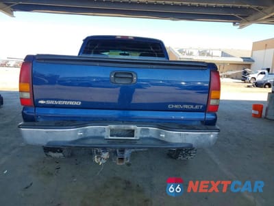 Zdjęcie 6 z 12 samochodu: 2001 CHEVROLET SILVERADO K1500 VIN:2GCEK19T711364733 - miniatura