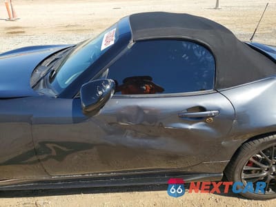 Zdjęcie 7 z 12 samochodu: 2016 MAZDA MX-5 MIATA CLUB VIN:JM1NDAC77G0101667 - miniatura