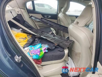 Zdjęcie 10 z 11 samochodu: 2019 VOLVO S60 T6 INSCRIPTION VIN:7JRA22TL5KG015721 - miniatura