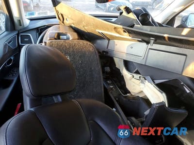 Zdjęcie 8 z 13 samochodu: 2017 VOLVO XC90 T6 VIN:YV4A22PK3H1141780 - miniatura