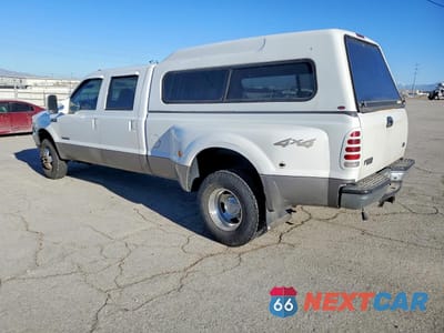 Drugie zdjęcie samochodu z przodu: 2000 FORD F350 SUPER DUTY VIN:1FTWW33F0YEE30068 - miniatura