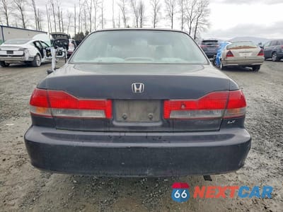 Zdjęcie 6 z 12 samochodu: 2002 HONDA ACCORD LX VIN:3HGCG564X2G703072 - miniatura