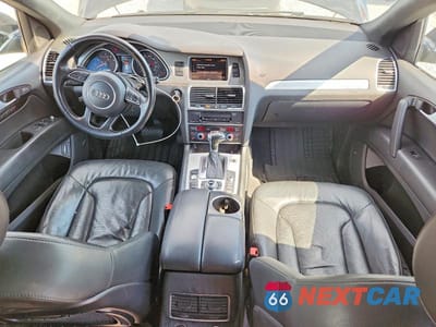 Zdjęcie 8 z 12 samochodu: 2015 AUDI Q7 VIN:WA1DGAFE6FD027768 - miniatura