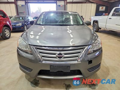 Piąte zdjęcie samochodu w środku: 2015 NISSAN SENTRA S VIN:3N1AB7APXFL693192 - miniatura