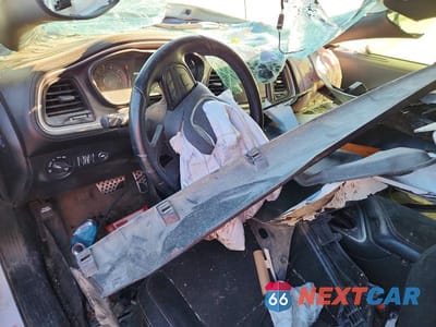 Zdjęcie 8 z 12 samochodu: 2020 DODGE CHALLENGER VIN:2C3CDZBT7LH236744 - miniatura