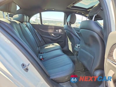 Zdjęcie 10 z 12 samochodu: 2020 MERCEDES-BENZ E 350 VIN:W1KZF8DB7LA823741 - miniatura