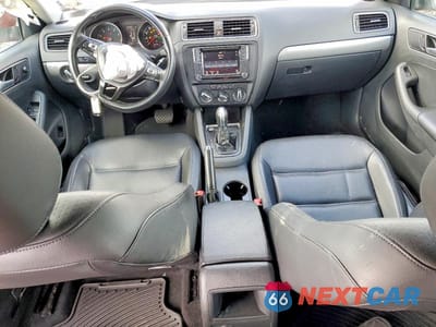 Zdjęcie 8 z 13 samochodu: 2017 VOLKSWAGEN JETTA SE VIN:3VWDB7AJ3HM403553 - miniatura