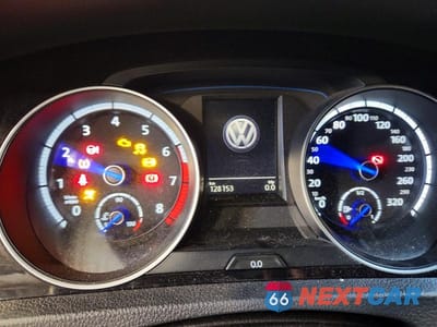 Zdjęcie 9 z 13 samochodu: 2016 VOLKSWAGEN GOLF R VIN:WVWUF7AU2GW152010 - miniatura