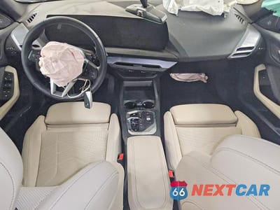 Zdjęcie 8 z 11 samochodu: 2026 BMW 228 VIN:WBA83GG06T7T53747 - miniatura