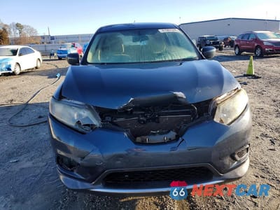 Piąte zdjęcie samochodu w środku: 2016 NISSAN ROGUE S VIN:5N1AT2MT3GC796534 - miniatura