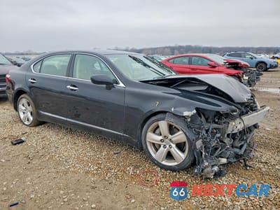 Czwarte zdjęcie samochodu z boku: 2008 LEXUS LS 460 L VIN:JTHGL46F385023908 - miniatura