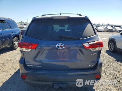 Zdjęcie 6 z 13 samochodu: 2018 TOYOTA HIGHLANDER HYBRID XLE VIN:5TDJGRFH5JS045757 - miniatura