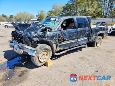2004 CHEVROLET SILVERADO K2500 1GCGK23U94F105819 - główne zdjęcie licytacji z USA - miniatura