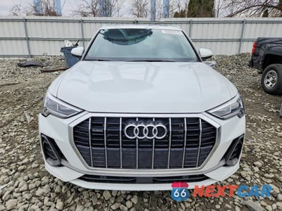 Piąte zdjęcie samochodu w środku: 2022 AUDI Q3 PREMIUM PLUS S LINE 45 VIN:WA1EECF31N1051500 - miniatura