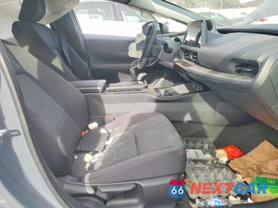 Zdjęcie 7 z 13 samochodu: 2025 TOYOTA PRIUS LE VIN:JTDACAAU7S3060409 - miniatura