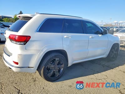 Trzecie zdjęcie samochodu z tyłu: 2015 JEEP GRAND CHEROKEE OVERLAND VIN:1C4RJECG0FC152927 - miniatura