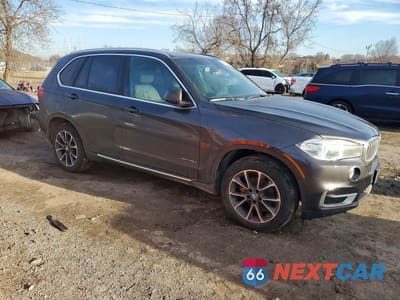 Czwarte zdjęcie samochodu z boku: 2017 BMW X5 XDRIVE35D VIN:5UXKS4C36H0U05015 - miniatura