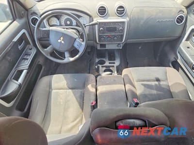 Zdjęcie 8 z 11 samochodu: 2008 MITSUBISHI RAIDER LS VIN:1Z7HC28K58S620066 - miniatura