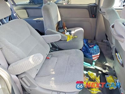 Zdjęcie 11 z 13 samochodu: 2003 HONDA ODYSSEY LX VIN:5FNRL18563B112747 - miniatura