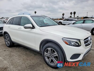 Czwarte zdjęcie samochodu z boku: 2019 MERCEDES-BENZ GLC 300 4MATIC VIN:WDC0G4KB2K1005306 - miniatura