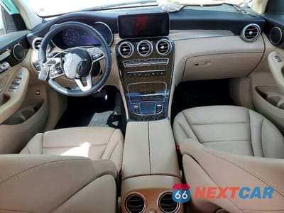 Zdjęcie 8 z 13 samochodu: 2022 MERCEDES-BENZ GLC 300 VIN:W1N0G8DB8NV386935 - miniatura