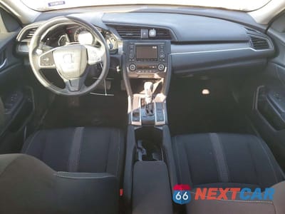 Zdjęcie 8 z 12 samochodu: 2018 HONDA CIVIC LX VIN:19XFC2F57JE042349 - miniatura