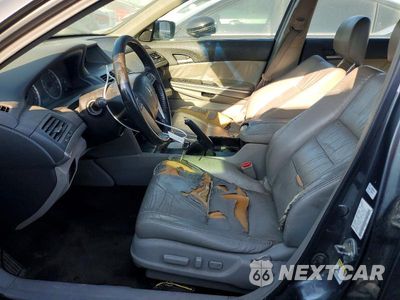 Zdjęcie 11 z 22 samochodu: 2009 HONDA ACCORD EXL VIN:1HGCP36899A013748 - miniatura