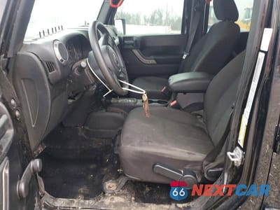 Zdjęcie 7 z 13 samochodu: 2015 JEEP WRANGLER UNLIMITED SPORT VIN:1C4BJWDG9FL740136 - miniatura