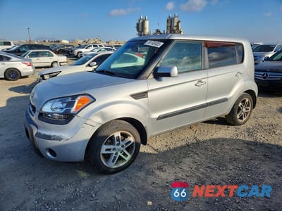 2011 KIA SOUL + KNDJT2A25B7712649 - główne zdjęcie licytacji z USA - miniatura
