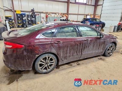 Trzecie zdjęcie samochodu z tyłu: 2017 FORD FUSION SE VIN:3FA6P0H74HR202607 - miniatura