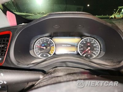 Zdjęcie 9 z 14 samochodu: 2023 JEEP RENEGADE TRAILHAWK VIN:ZACNJDC11PPP23677 - miniatura