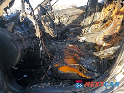 Zdjęcie 7 z 13 samochodu: 2015 MITSUBISHI LANCER EVOLUTION GSR VIN:JA32W8FV4FU026450 - miniatura