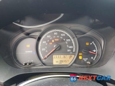 Zdjęcie 9 z 11 samochodu: 2015 TOYOTA YARIS 5-DOOR LE VIN:VNKKTUD39FA015358 - miniatura