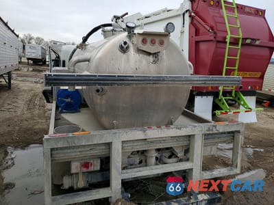 Zdjęcie 10 z 15 samochodu: 2022 ISUZU NRR VIN:JALE5W16XN7304494 - miniatura