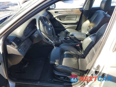 Zdjęcie 7 z 12 samochodu: 2003 BMW 325 VIN:WBAEV33433KL58996 - miniatura