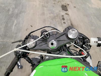 Zdjęcie 7 z 9 samochodu: 2022 KAWASAKI ZX636 K VIN:JKBZXJH13NA012768 - miniatura