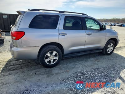 Trzecie zdjęcie samochodu z tyłu: 2013 TOYOTA SEQUOIA SR5 VIN:5TDBW5G11DS079748 - miniatura