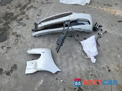 Zdjęcie 12 z 14 samochodu: 2015 KIA K900 PREMIUM VIN:KNALU4D41F6026678 - miniatura