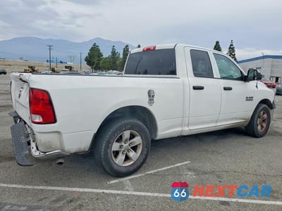 Trzecie zdjęcie samochodu z tyłu: 2018 RAM 1500 ST VIN:1C6RR6FGXJS177169 - miniatura