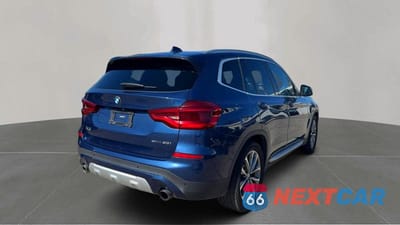 Czwarte zdjęcie samochodu z boku: 2019 BMW X3 SDRIVE30I VIN:5UXTR7C55KLR46680 - miniatura