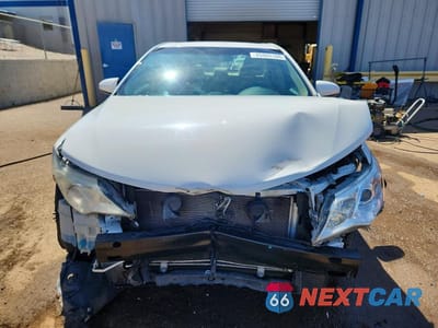 Piąte zdjęcie samochodu w środku: 2014 TOYOTA CAMRY XLE V6 VIN:4T1BK1FK7EU537932 - miniatura